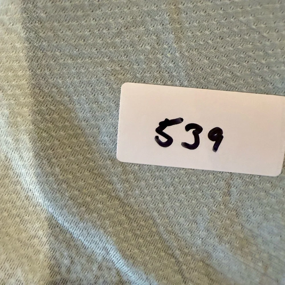 Lululemon Athletica Light Gray Quarter-Zip Pullover large - Picture 8 of 8